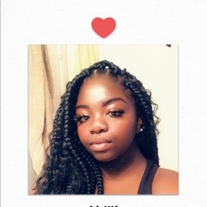 Meet your Posher, Daphnie